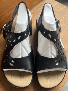 Romika Ibiza 38 Women’s Black Leather Cutout Wedge Sandals EU 37 US 6-6.5 NIB